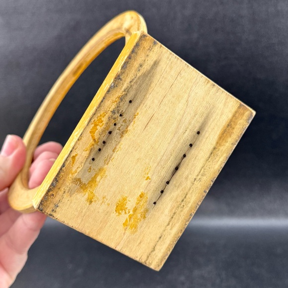 Vintage Wooden Cowboy Cowgirl Souvenir Napkin Holder Kitsch - Picture 4 of 7